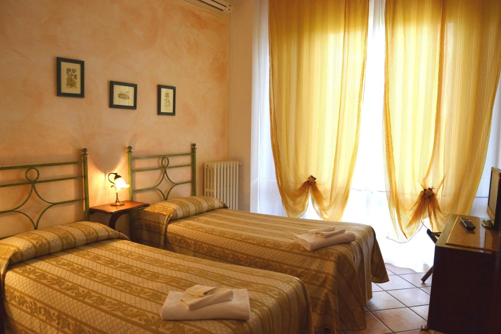 La Loggia - Villa Gloria -Adults Only Quercegrossa 部屋 写真